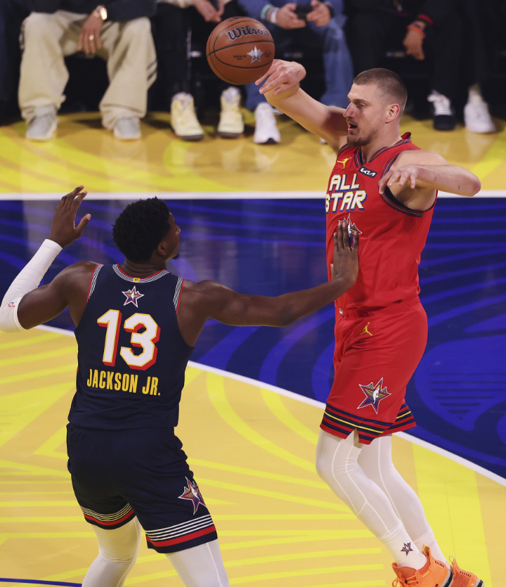 BBSPORTS-关于赛后体能课后，芝加哥公牛豪取连胜备战NBA常规赛，话题不断，阵容厚度经受考验的信息