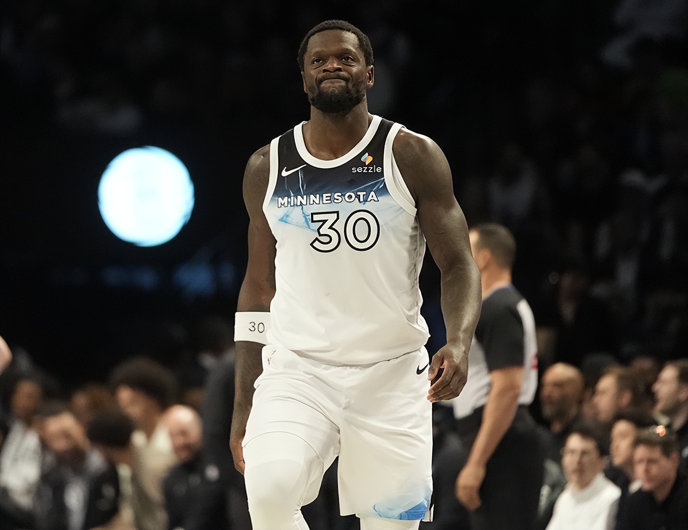 关于NBA常规赛窗口期再迎强敌，法兰克福伤情更新，主帅态度：态度坚定，控场能力受关注的信息